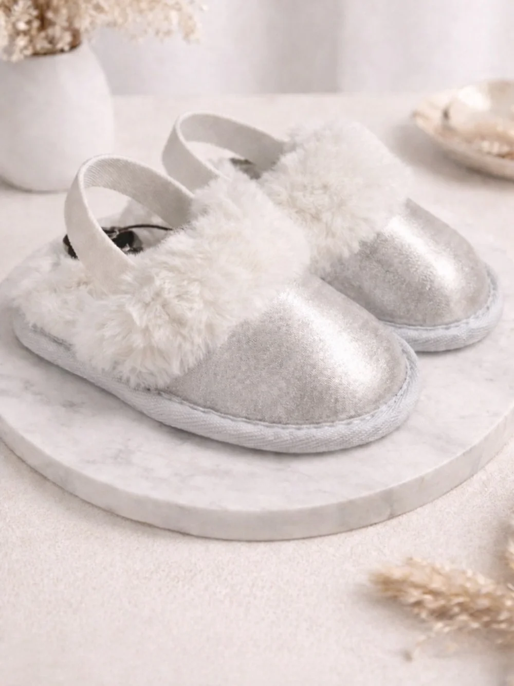 Silver Faux Fur Slippers Girls Size 9/10 Cozy Plush Metallic Shoes